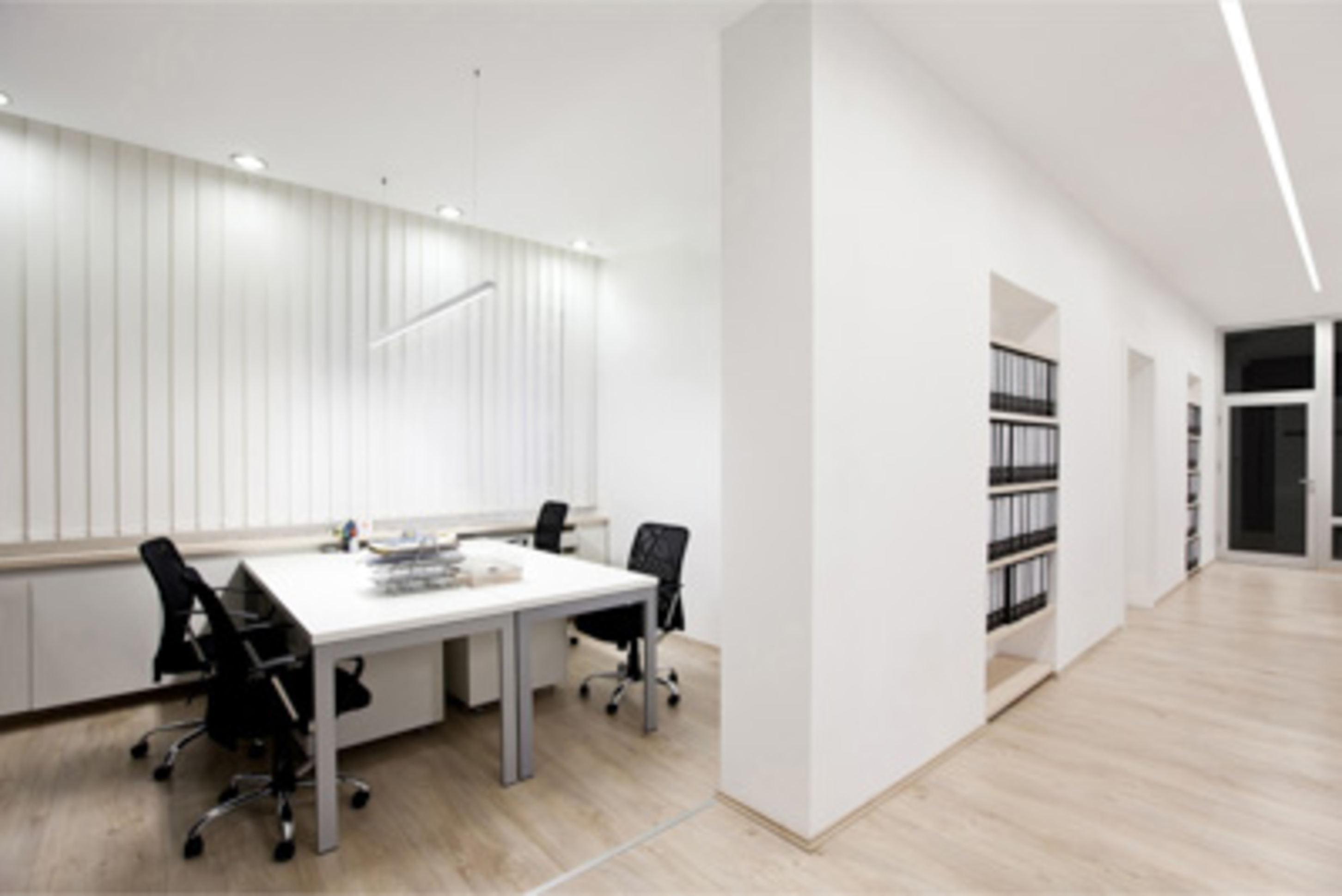 Leuchtensysteme bei MainSonnenStrom GmbH & Co. KG in Esselbach